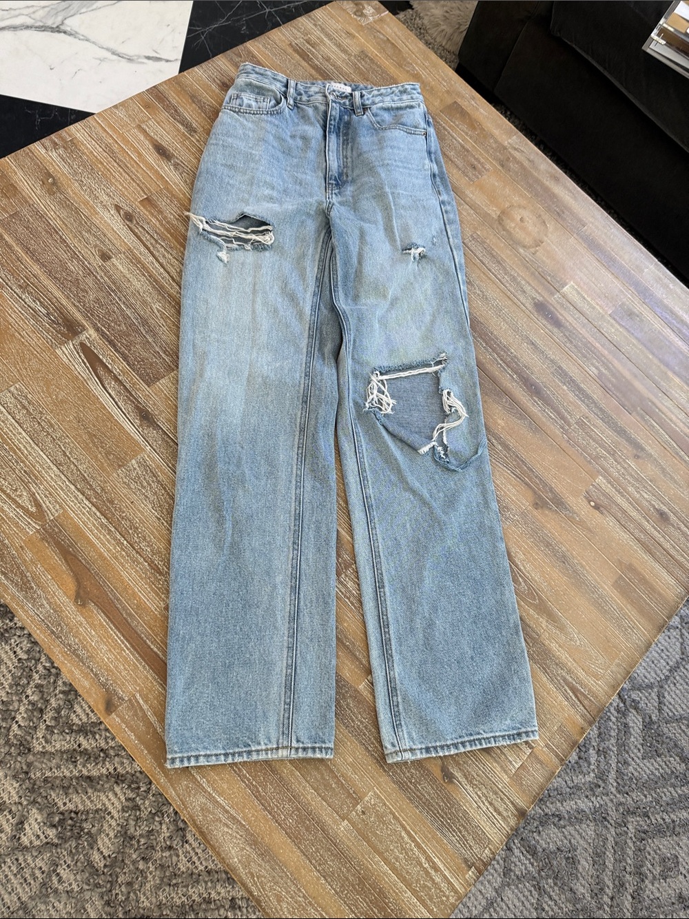 PacSun Light Blue Distressed 90’s Boyfriend Jeans